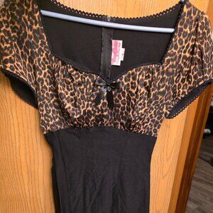 Pinup Couture Mary Ann Wiggle in Leopard and black